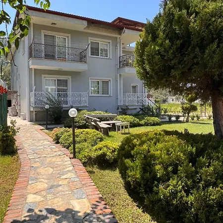 Mermaid Aparthotel *