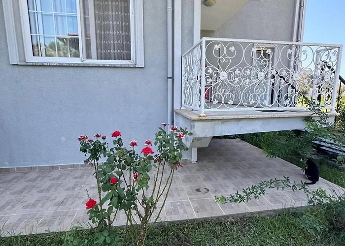 Ξενοδοχείο με διαμερίσματα Mermaid Μαρμαρίς